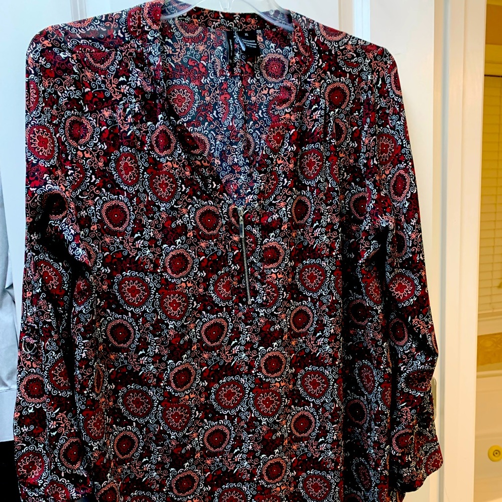 Cute floral XL top